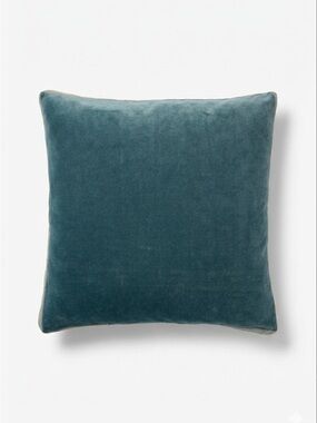 Like New Birch Lane Brixen Cotton Velvet 18” Throw Pillow Cover in Teal